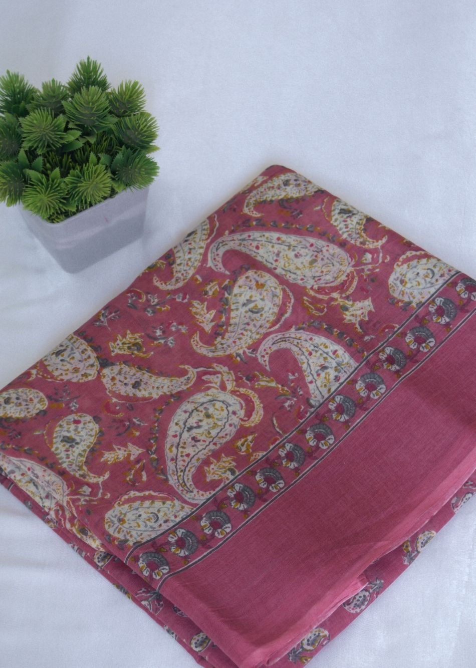Pink Paisley  Printed Mulmul Fabric | JOVI India