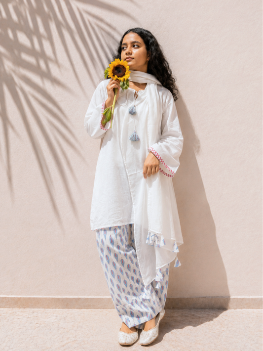 White Short Kurta & Farshi Shalwar Set | Jovi India