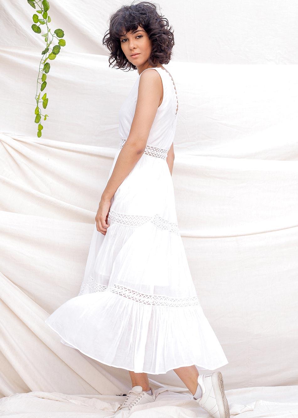 White Gathered Lace Dress S White Gathered Lace Dress S