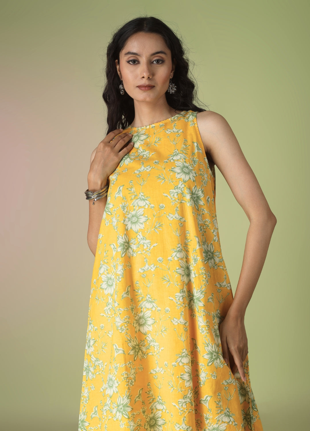 Yellow Sleeveless Kurta with Flared Pants | JOVI India