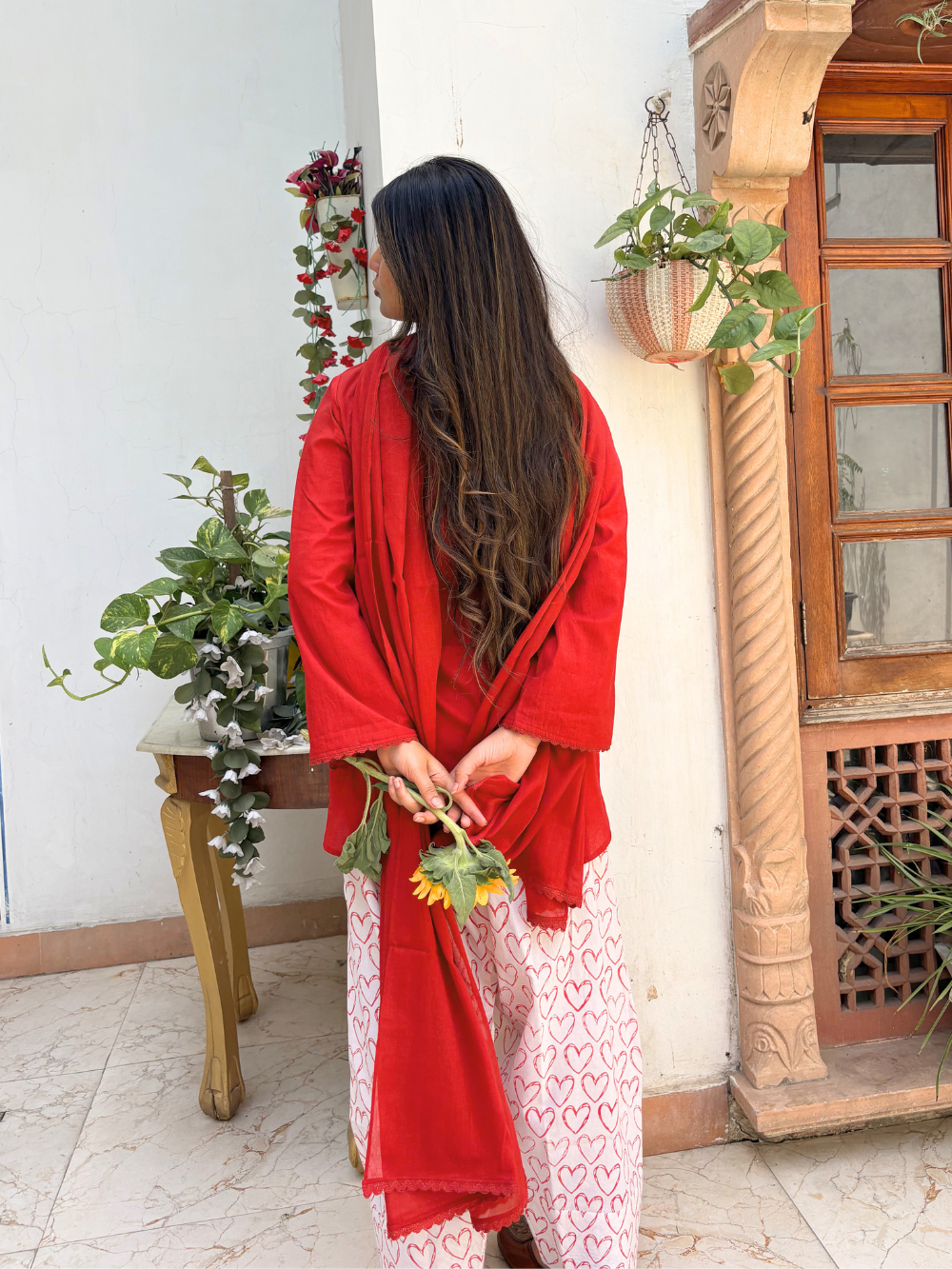 Red Short Kurta & Farshi Shalwar Set | JOVI India
