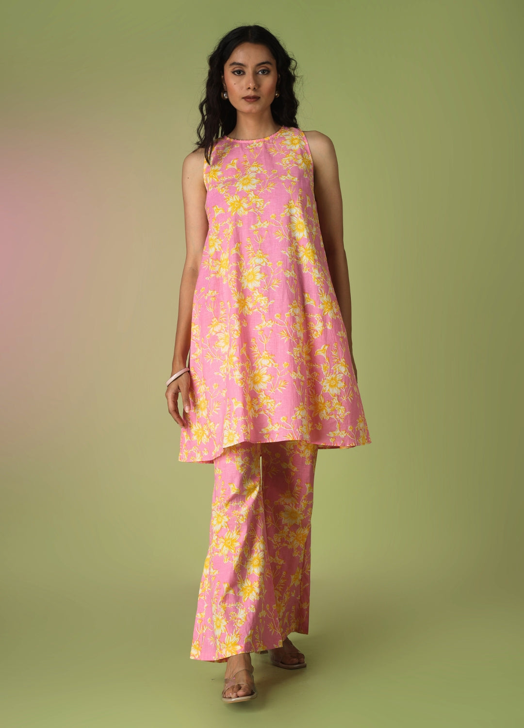 Pink Sleeveless Kurta with Flared Pants | JOVI India