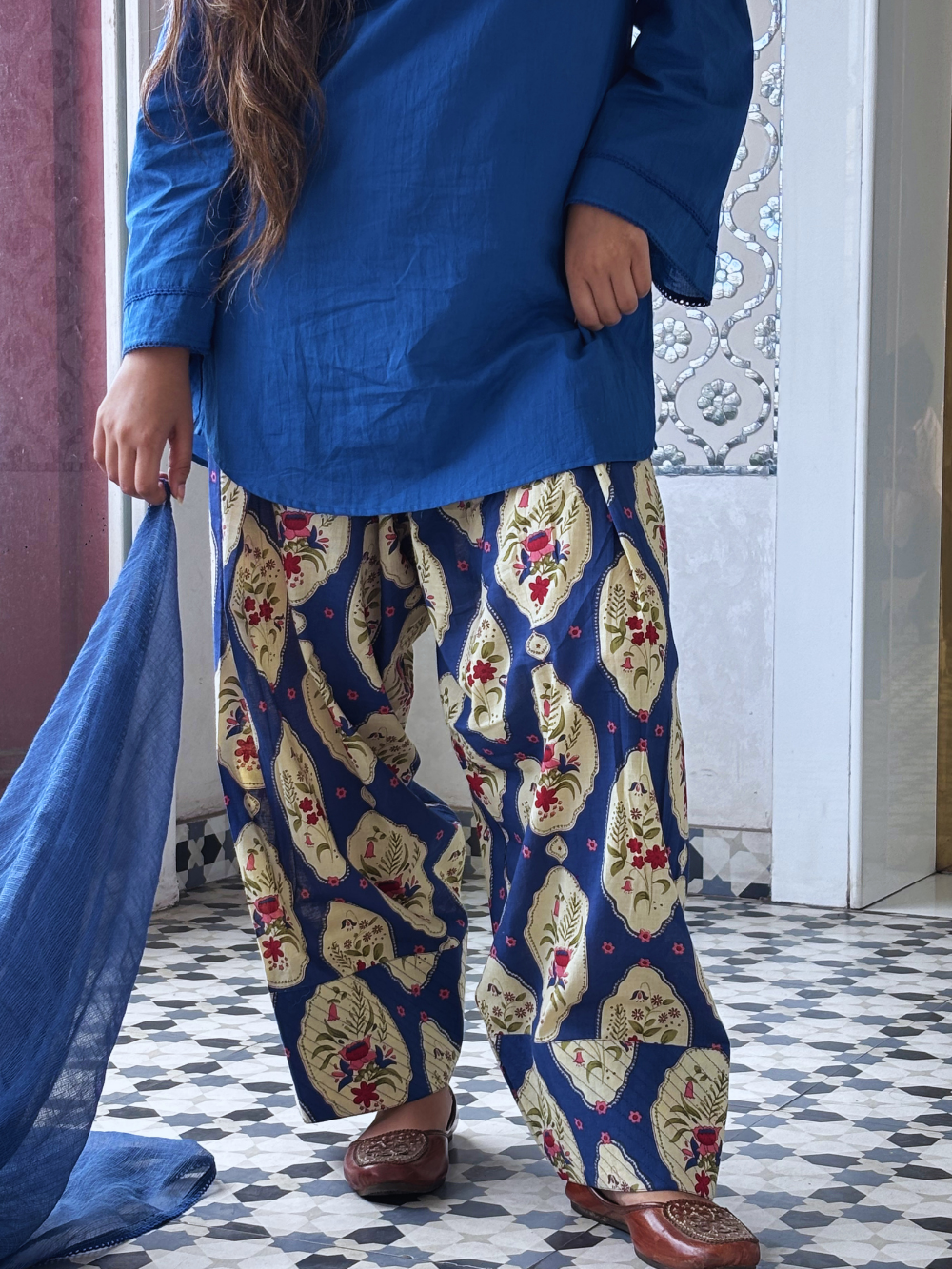 Neel Sleeved Farshi Set | JOVI India