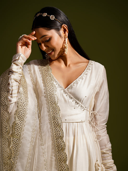 Traditional Handmade Indian Dresses for Women at JOVI India Traditional Handmade Indian Dresses for Women at JOVI India