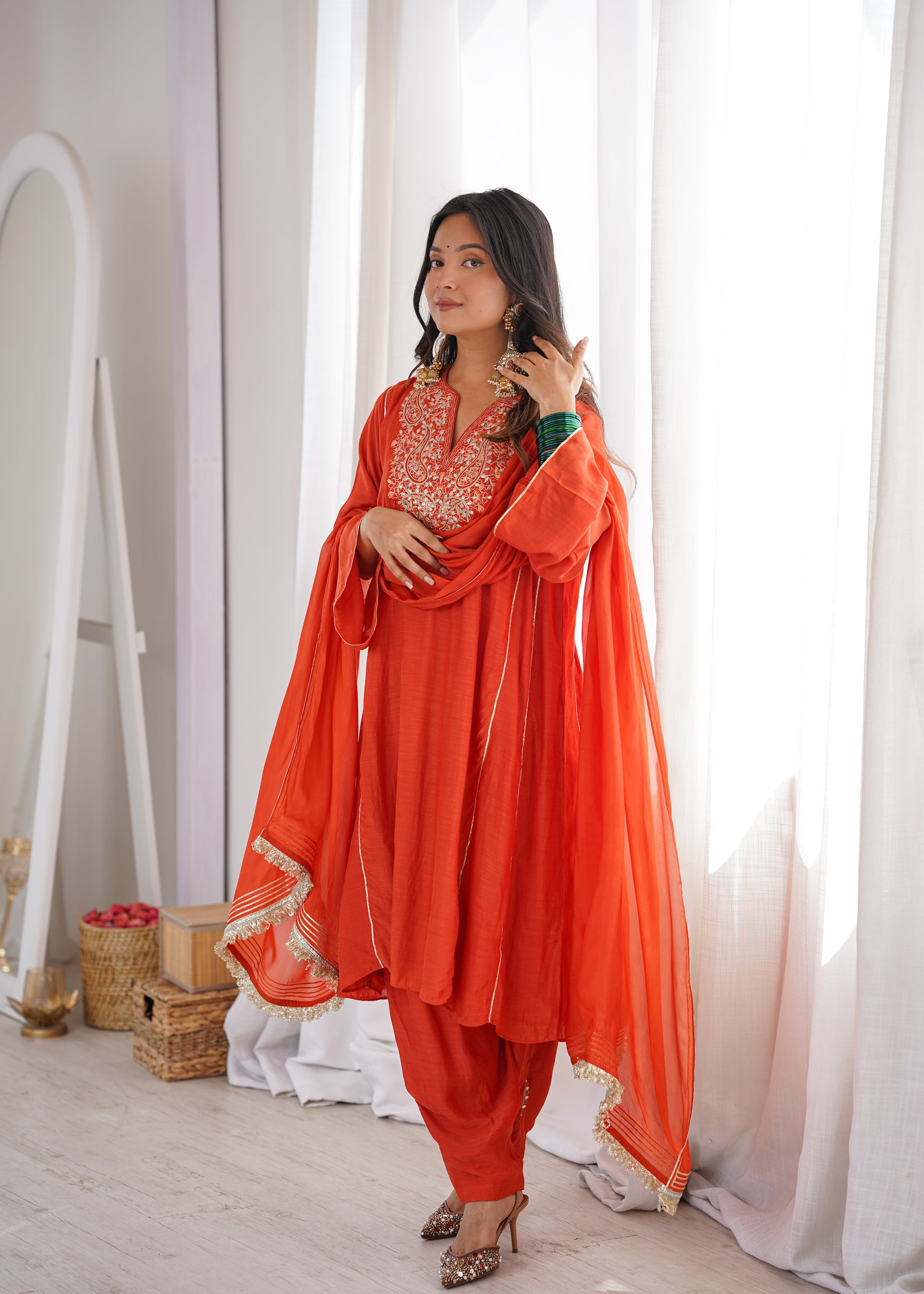 Orange Anti-fit Kurta Pant Suit Set | JOVI India