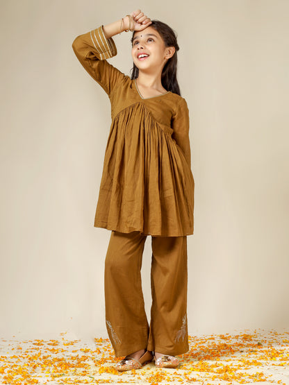 Jiyara Brown Co-ord Sets for women at JOVI India