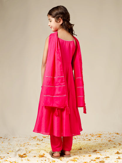 Jiyara Rani Pink Strappy Suit Set