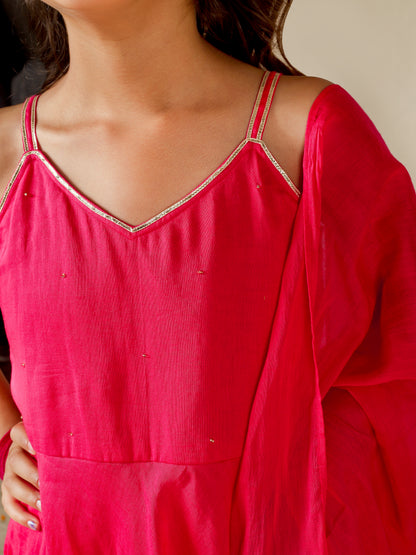Jiyara Rani Pink Strappy Suit Set