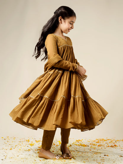 Jiyara Brown Multi-Tiered Suit Set