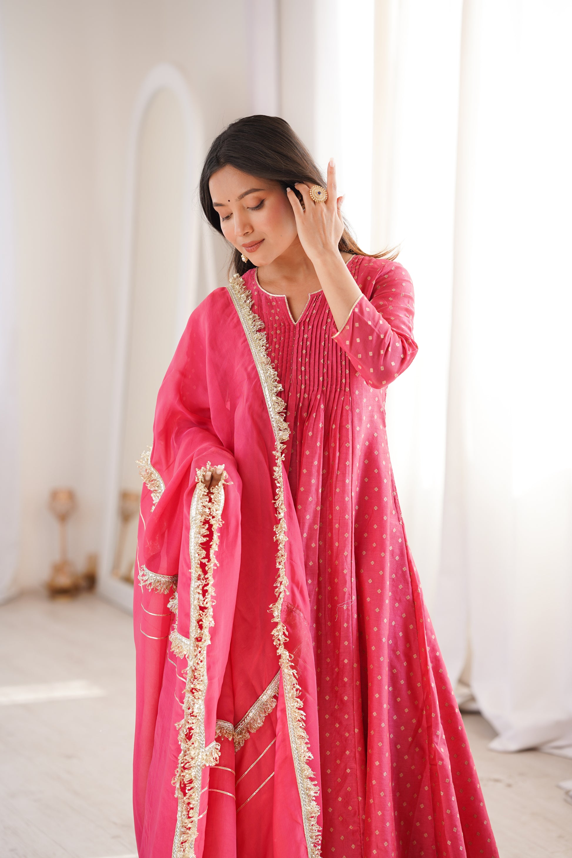 Peach Kurta Set with Matching Dupatta by JOVI India
