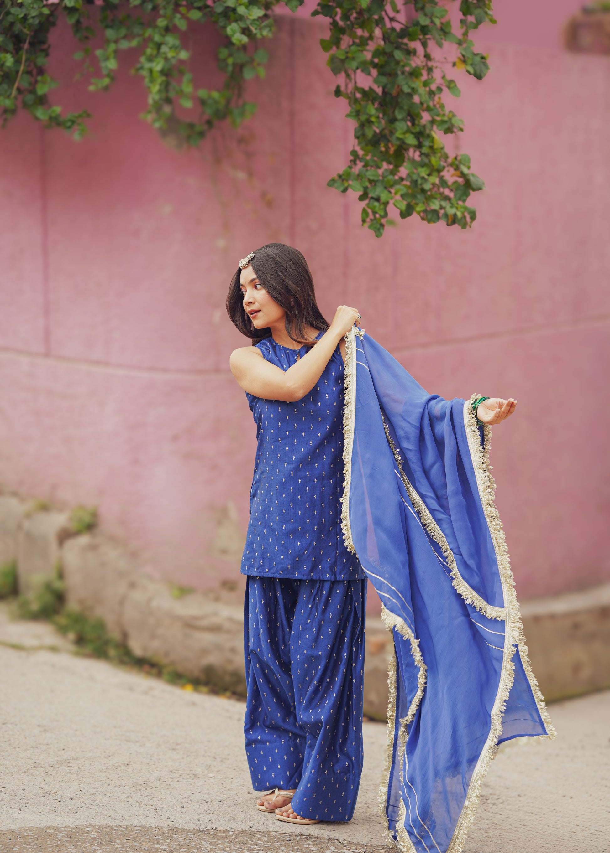 Royal Blue Ethnic Suit Set for Women with Sleeveless Kurta by JOVI India