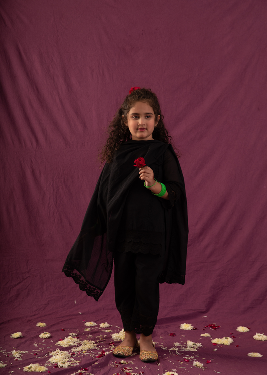 Jiyara Black Double Lace Straight Suit Set | Jovi Fashion India