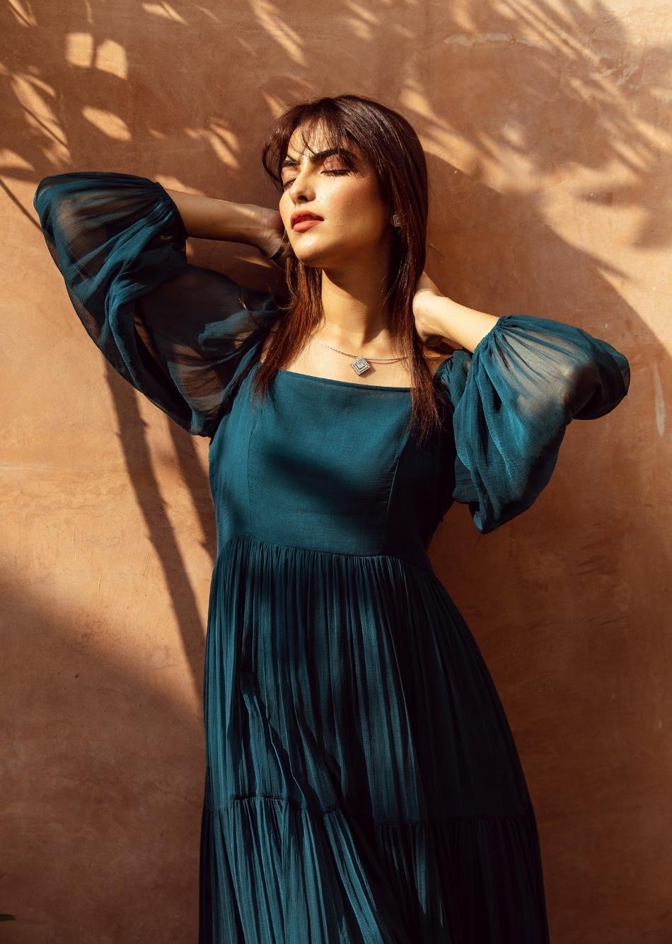 Shop Best Teal Blue Square Neck Tiered Dress for Women Online Order Now at JOVI India Shop Best Teal Blue Square Neck Tiered Dress for Women Online Order Now at JOVI India