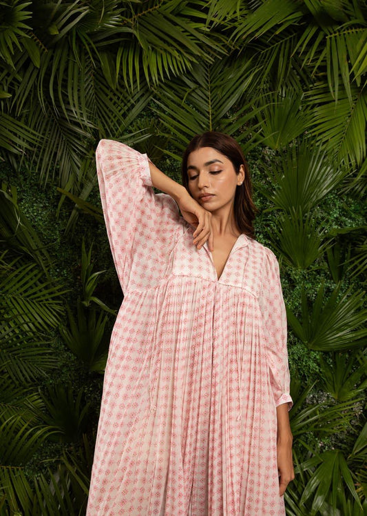 casual midi dress india Follow + Comment 'LINK' , ., Looking for the perfect stylish midi dress? , Blue printed midi dress outfit ideas for women Elegant summer evening look with classy styling, perfect for parties,