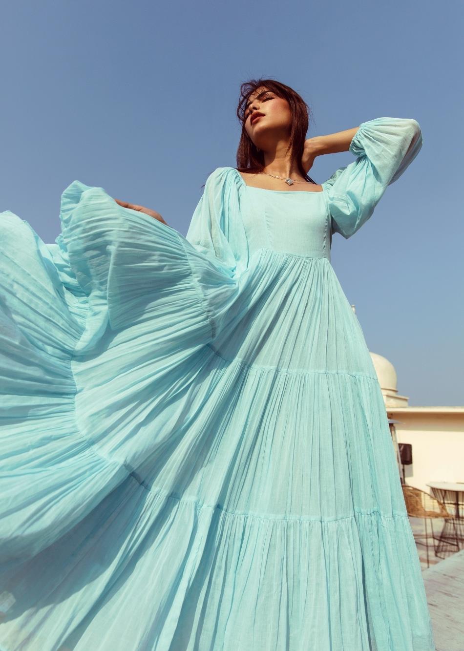 Powder Blue Square Neck Tiered Dress XL Powder Blue Square Neck Tiered Dress XL