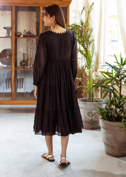 Black Loop Detailed Midi Dress
