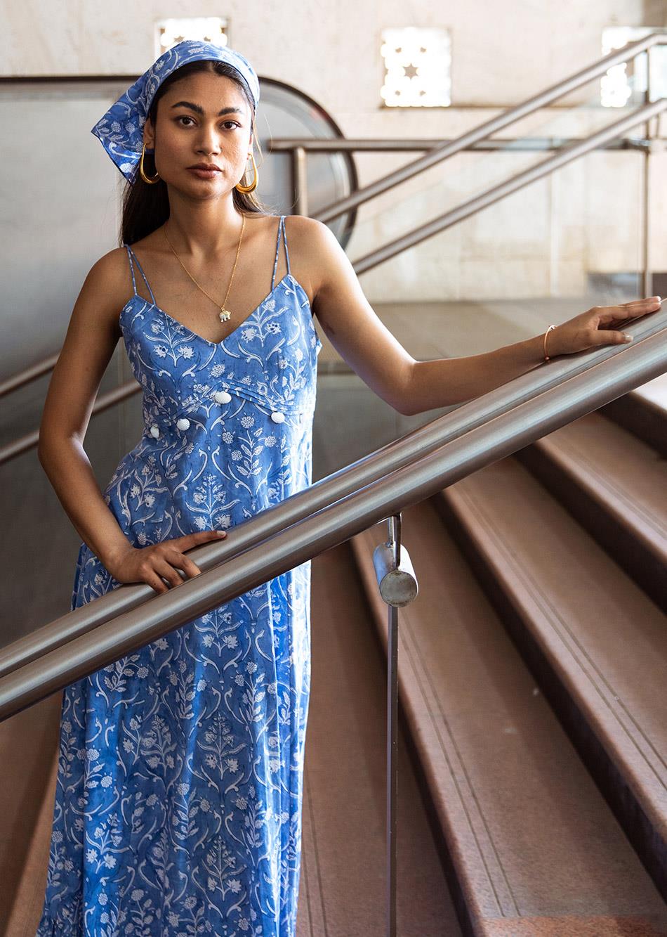 JOVI India Online Shopping for Indian Designer dresses for Women in the USA and Australia