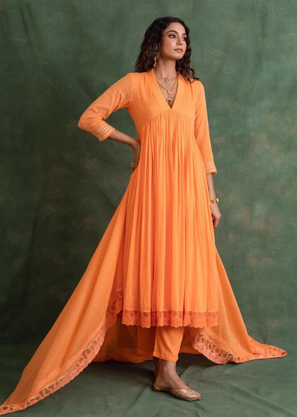women dress gala design Fancy Gala Design Ideas for 2025: Elegant & Stunning Dresses